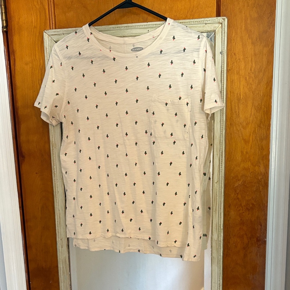 Old Navy Cream Tee with Cactus Pattern